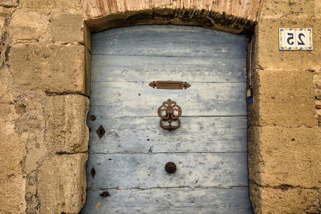 Contact illustration with friendly customer support icon